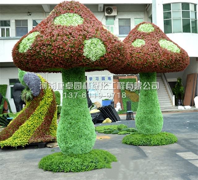 河南仿真绿雕造型设计制作过程当中当中该注意什么
