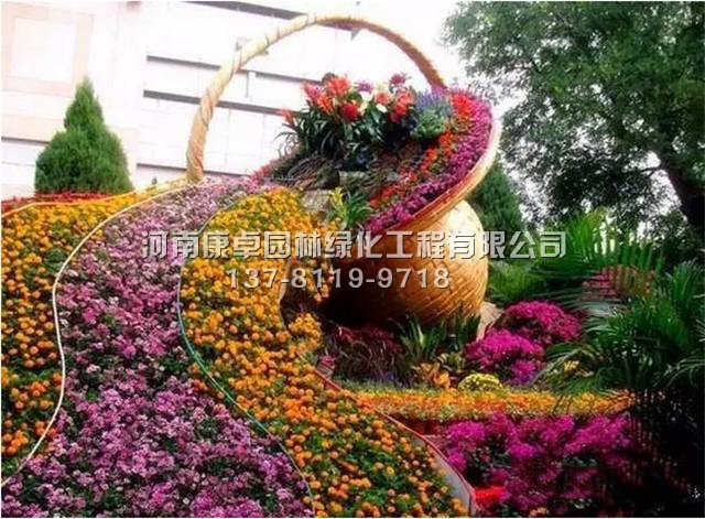 河南仿真绿雕造型设计制作过程当中当中该注意什么